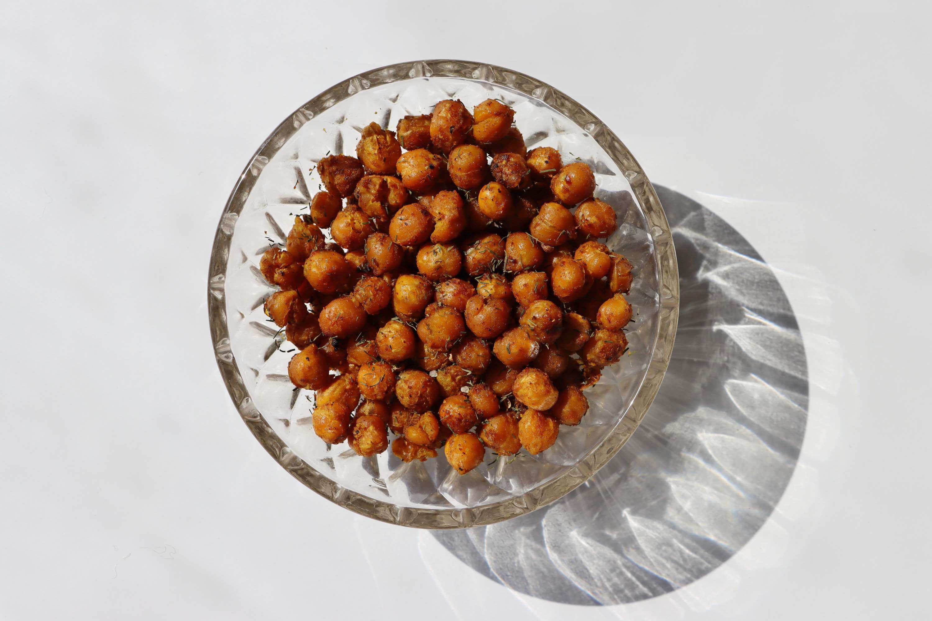 Crunchy Roasted Chickpeas